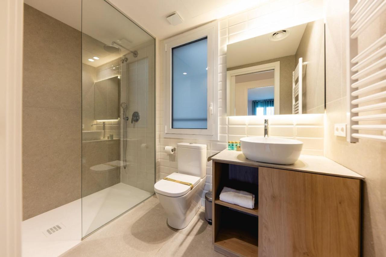 Bravissimo Gerio, 2-Bedroom Apartment ชีโรนา ภายนอก รูปภาพ