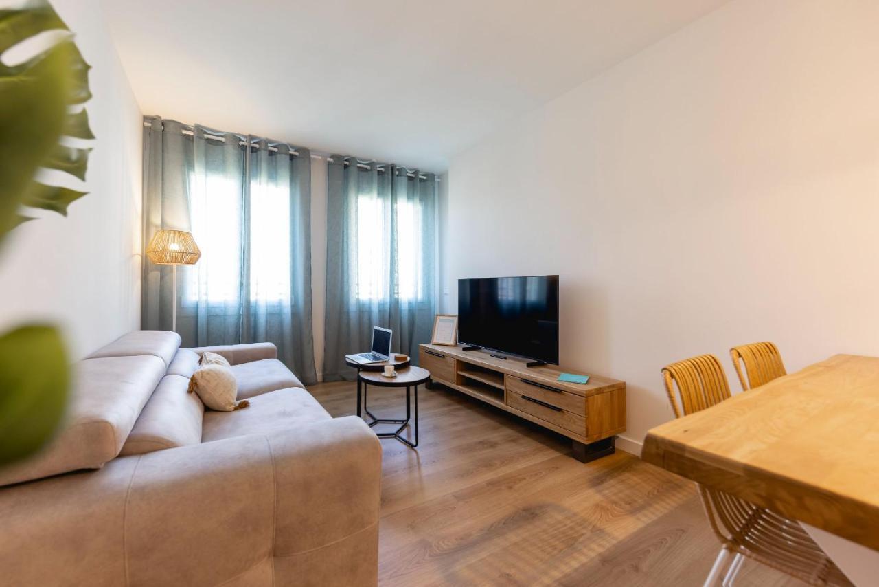 Bravissimo Gerio, 2-Bedroom Apartment ชีโรนา ภายนอก รูปภาพ