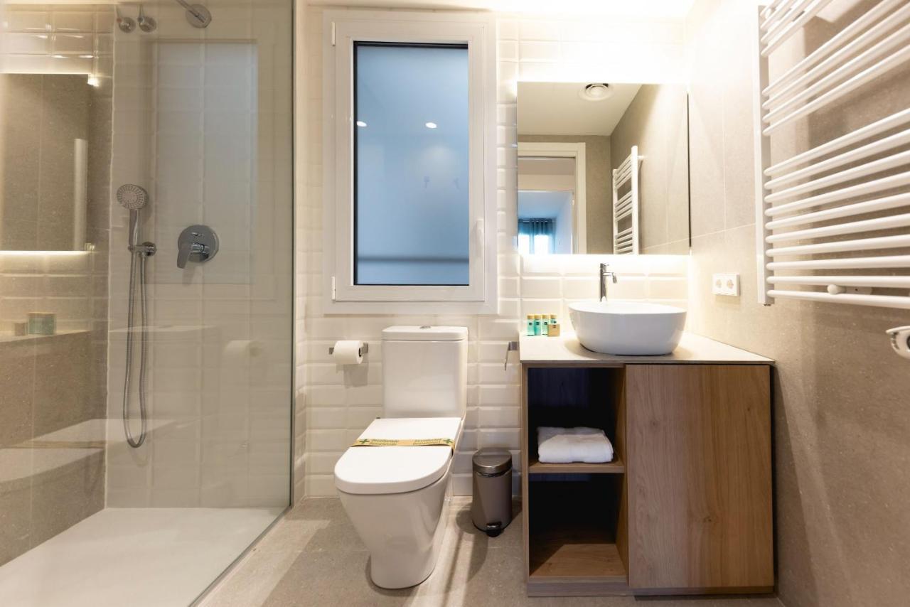 Bravissimo Gerio, 2-Bedroom Apartment ชีโรนา ภายนอก รูปภาพ