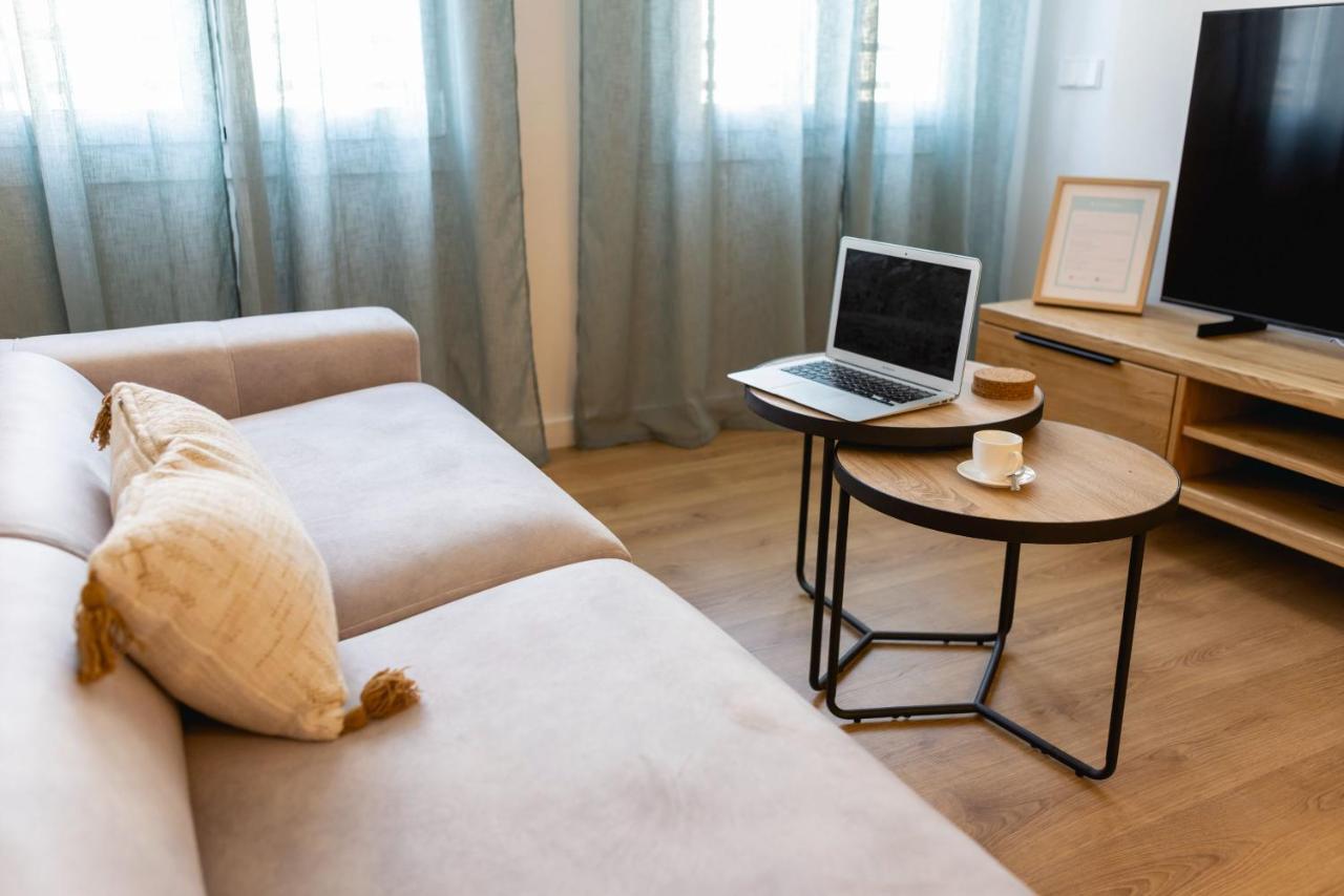 Bravissimo Gerio, 2-Bedroom Apartment ชีโรนา ภายนอก รูปภาพ
