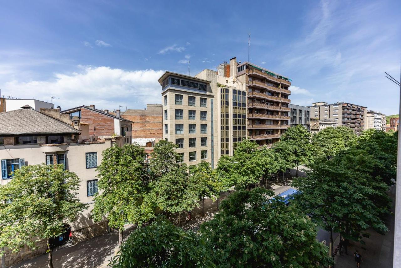 Bravissimo Gerio, 2-Bedroom Apartment ชีโรนา ภายนอก รูปภาพ